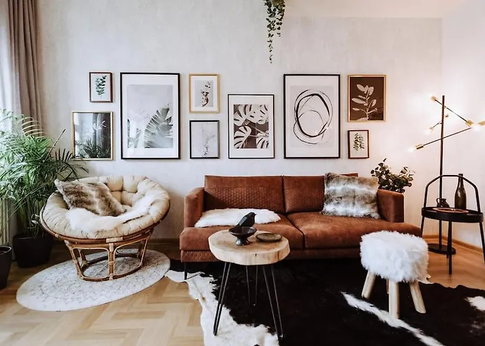 Loft With Balcony In Centre